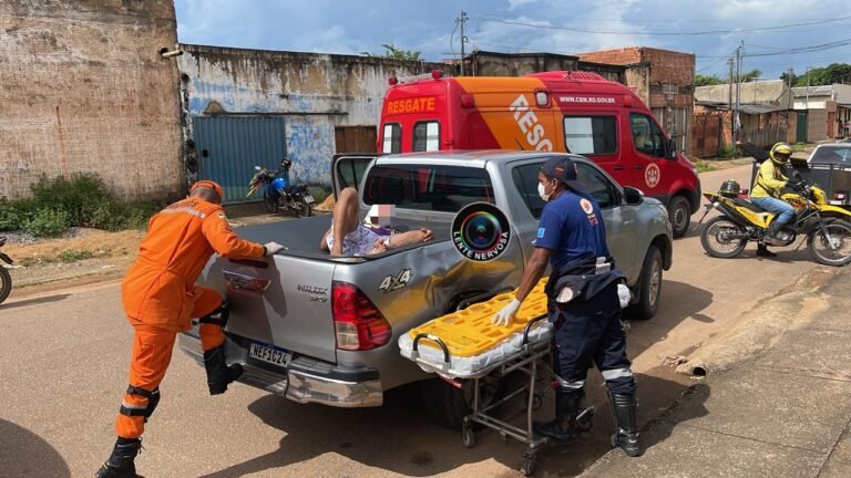 LENTE URGENTE – Motociclista cai em cima de caminhonete em grave acidente na leste