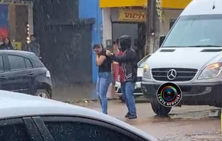 Bope faz simulação de negociação com sequestrador na Avenida Jatuarana