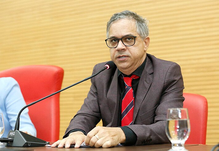 Comissão de Ética vota pelo afastamento do deputado Geraldo da Rondônia por dois meses