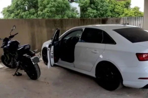 Hacker do DF desvia R$ 600 mil de banco e compra carrão superesportivo