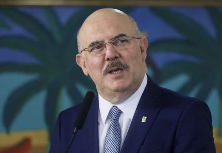 Após graves denúncias envolvendo pastores, ministro da Educação é exonerado do cargo 1 Após graves denúncias envolvendo pastores, ministro da Educação é exonerado do cargo