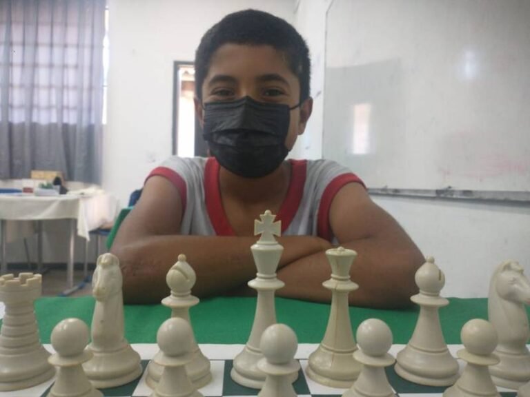 Enxadrista vilhenense é terceiro colocado no Festival Escolar Gymnasia de Xadrez na Categoria Sub-12