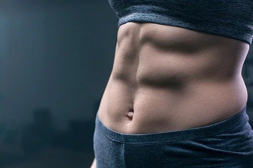 Vídeo: Descubra um exercício mais fácil que a prancha para definir a barriga