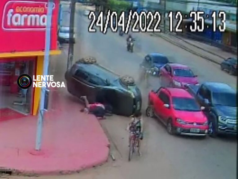 VÍDEO: Carro tomba em cima de ciclista em grave acidente na zona leste