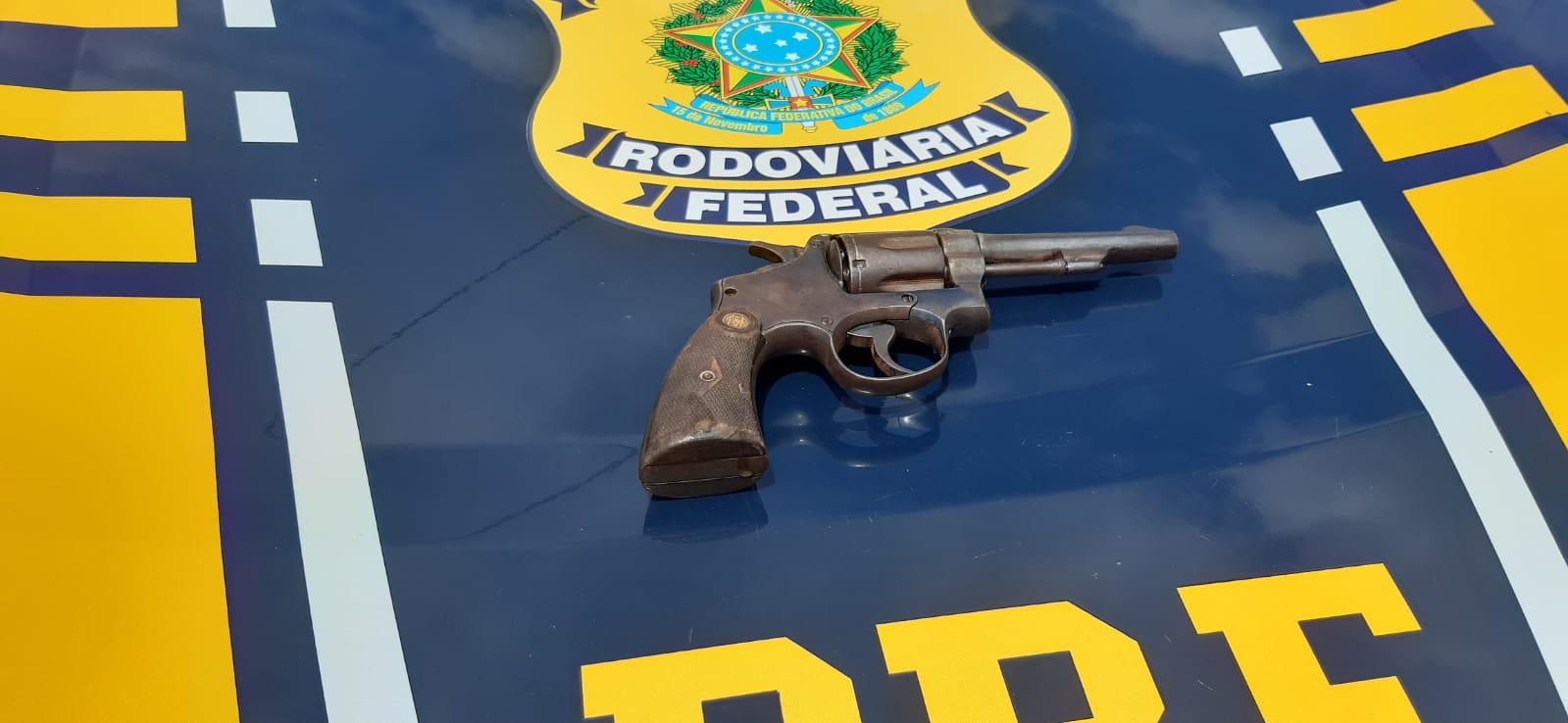 Criminosos caem no Rio Madeira após fugirem de abordagem da PRF, na capital