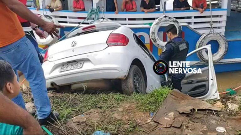 Últimas Notícias 4 LENTE URGENTE – Criminosos são presos após fugirem da PRF e caírem com carro no Rio Madeira