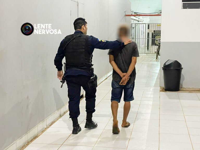 Idosa é derrubada durante roubo e suspeito é preso pela polícia