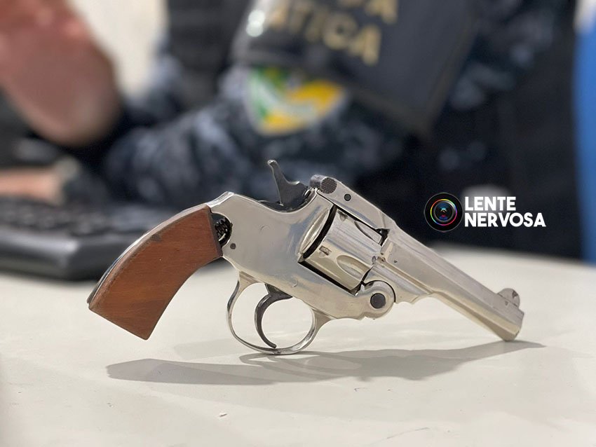 Força Tática apreende revólver e morador é preso no Morar Melhor
