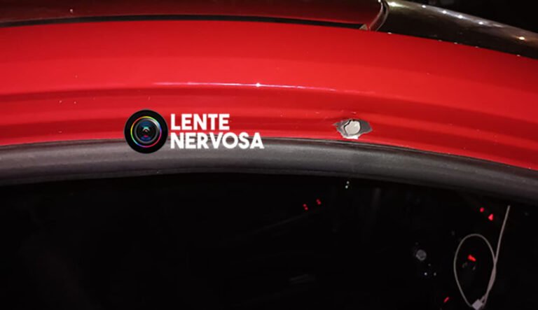 Carro de motorista de aplicativo é atingido por bala perdida na zona leste