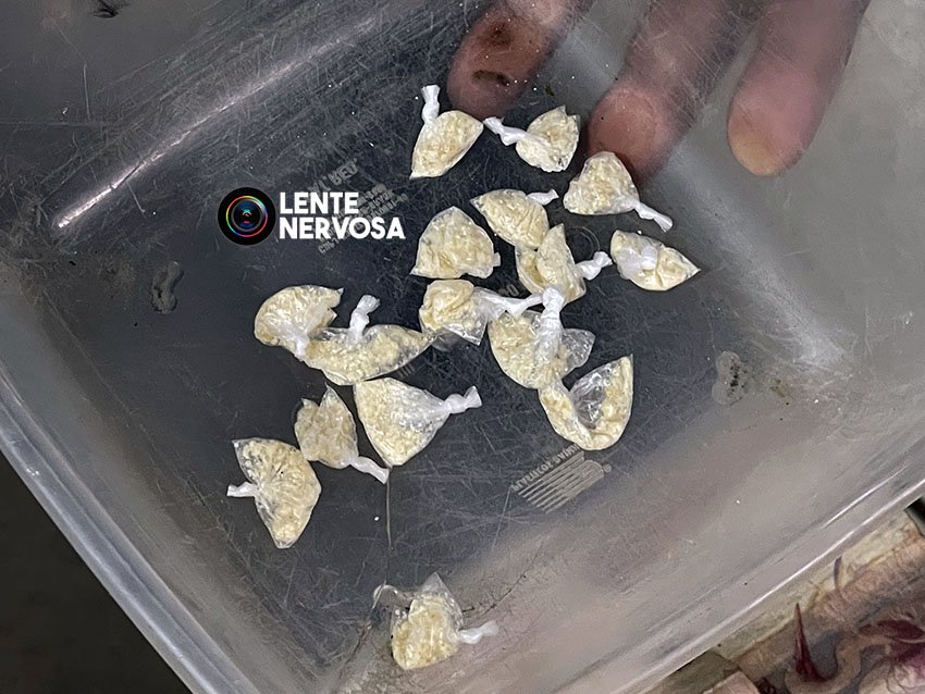 TRÁFICO – Mãe com crianças em bar é presa juntamente com foragido