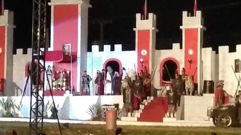 Últimas Notícias 2 PIX CULTURAL – Grupo Êxodo lança projeto para reconstrução do muro da cidade cenográfica Jerusalém da Amazônia