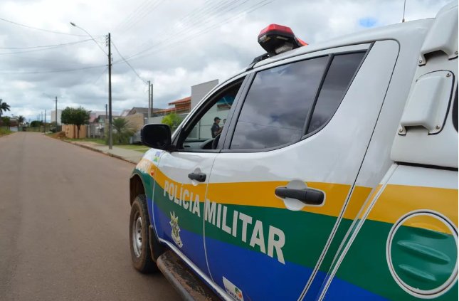 Homem recebe voz de prisão após invadir residência e jogar álcool na ex, em Rondônia