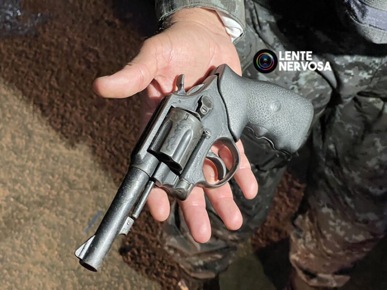 Últimas Notícias 7 Membro do Comando Vermelho é preso armado com revólver em bar