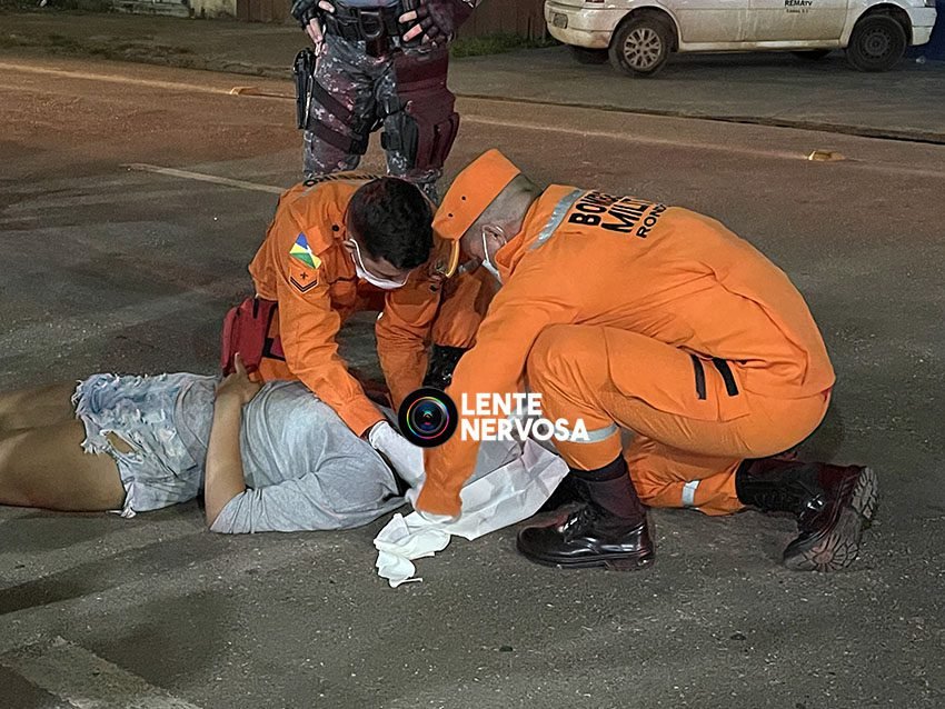 Adolescente desmaia ao levar soco do ex-marido inconformado com separação