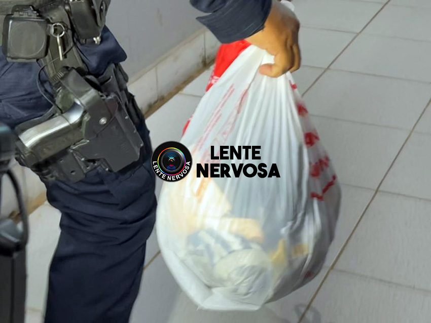 Funcionária flagra mulheres furtando roupas e chocolates no shopping e ambas são presas