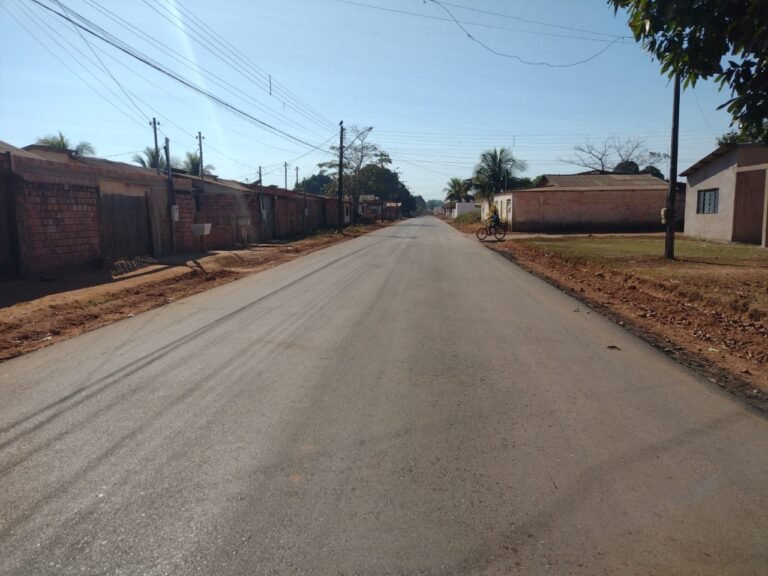 Últimas Notícias 4 PROVIDÊNCIA – Rua Nilton Azevedo do Bairro Marcos Freire recebe recuperação e pavimentação