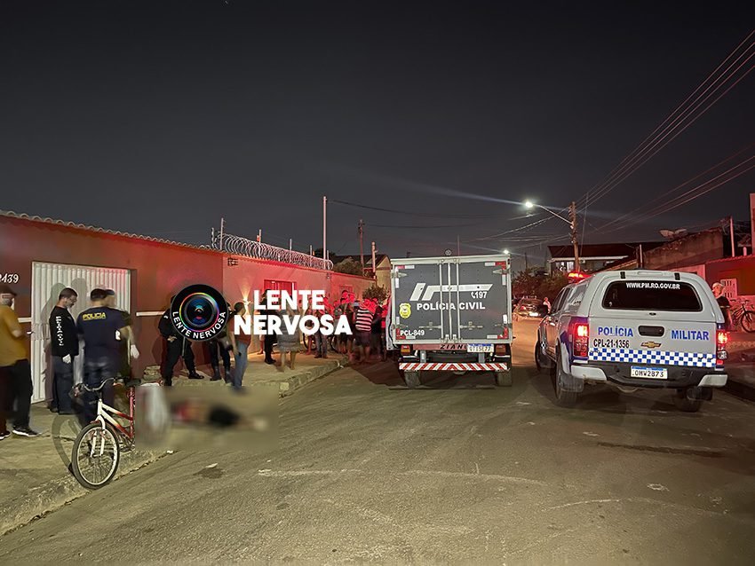 Passageiro de moto executa adolescente com tiro no rosto – VEJA O VÍDEO