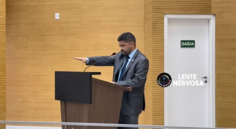 Últimas Notícias 3 Deputado Jesuíno Boabaid se emociona ao tomar posse na ALE/RO – VÍDEO