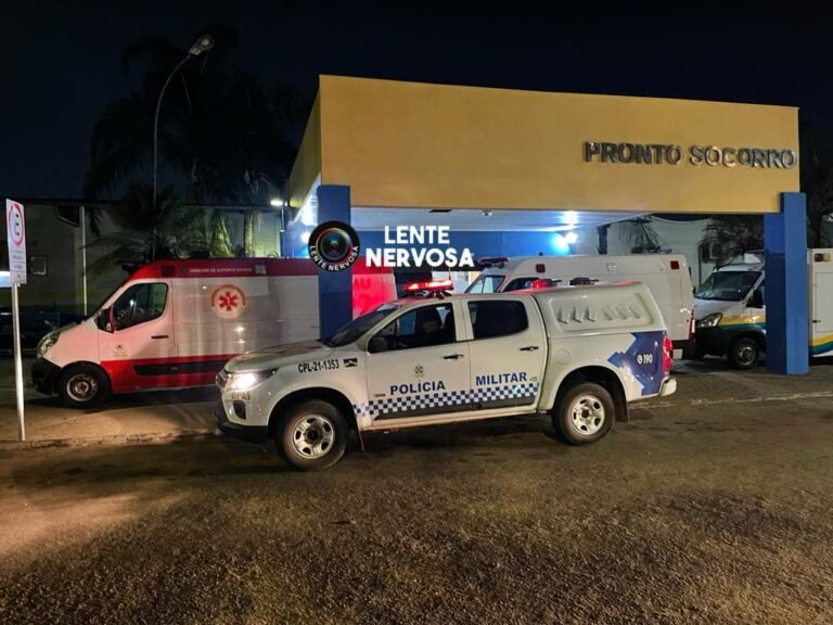 Mesmo com medida protetiva, mulher tem faca cravada no peito pelo ex-namorado em condomínio