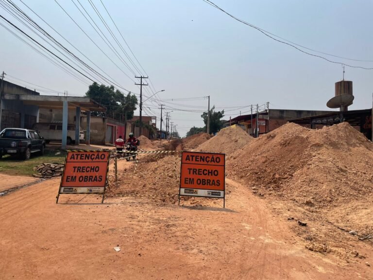 Deputado Jesuíno Boabaid questiona paralisação de obras na Avenida Calama
