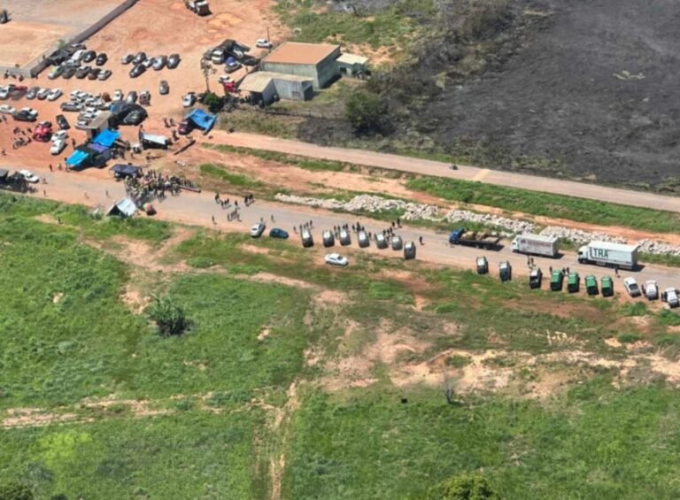 Últimas Notícias 4 Forças policiais continuam com desbloqueios em rodovias de RO; dois pontos estão em negociação