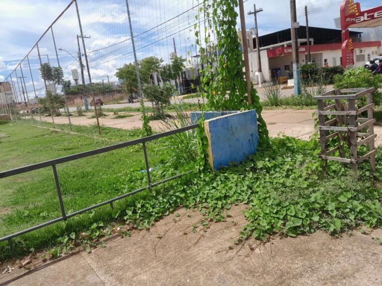 Vereador Dr. Macário solicita revitalização em poliesportivo na zona leste