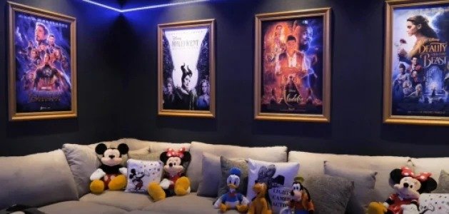 Bolsonaro chega a Orlando e se hospeda na mansão do lutador José Aldo - VEJA FOTOS