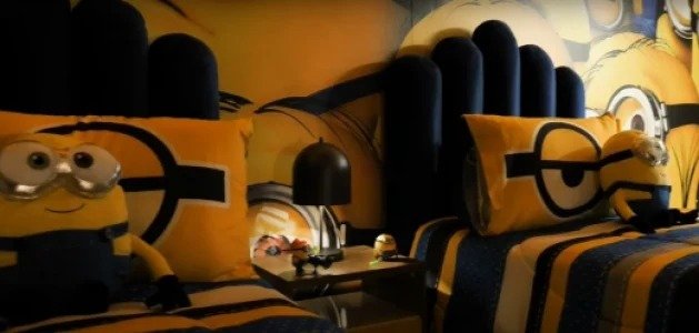 Bolsonaro chega a Orlando e se hospeda na mansão do lutador José Aldo - VEJA FOTOS