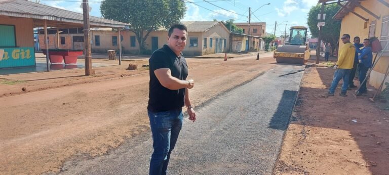 Tapa buraco é realizado na zona sul a pedido do vereador Edimilson Dourado