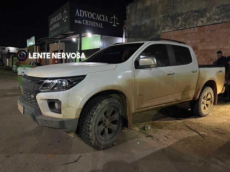 Dupla é presa após furto de caminhonete de empresário na capital