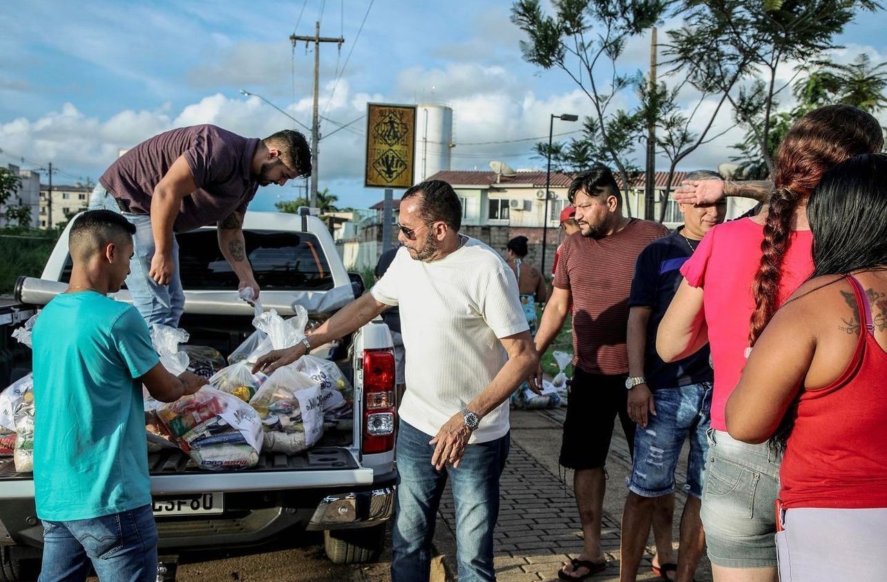 NATAL PARA TODOS: Dr. Macário Barros entrega mais de 200 cestas básicas através de ação solidária.