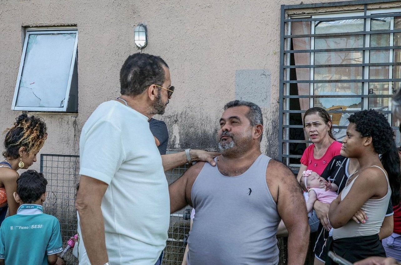 NATAL PARA TODOS: Dr. Macário Barros entrega mais de 200 cestas básicas através de ação solidária.