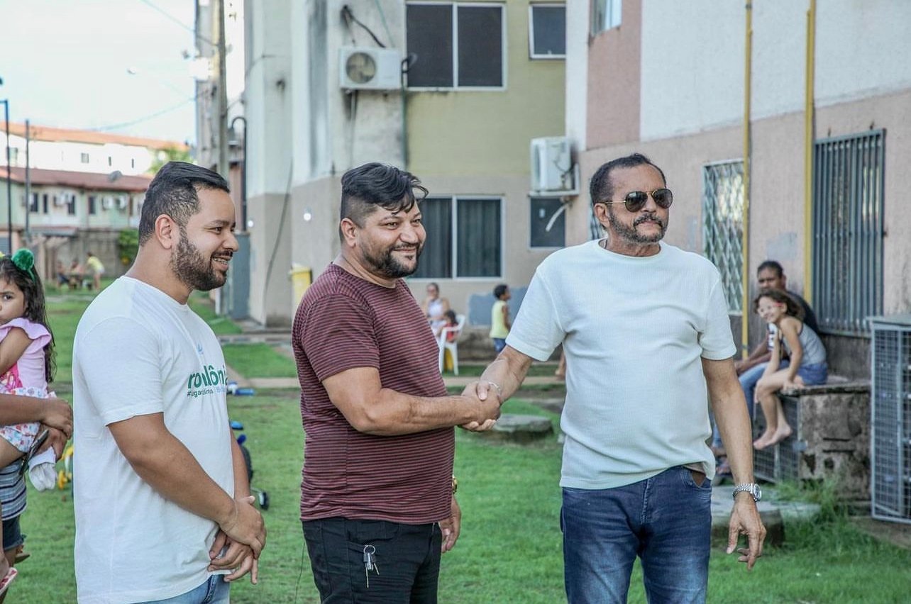 NATAL PARA TODOS: Dr. Macário Barros entrega mais de 200 cestas básicas através de ação solidária.