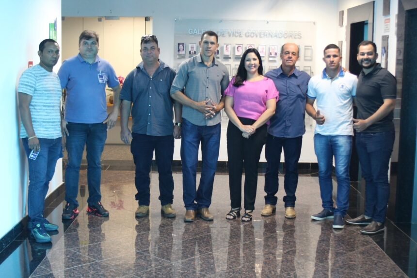 Cristiane Lopes leva demandas da população do distrito de União Bandeirantes ao Governo