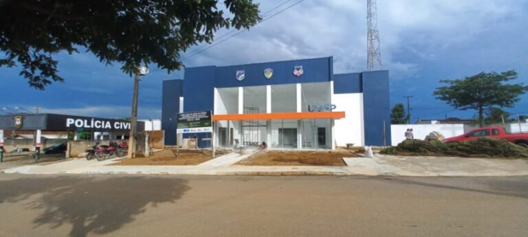 Últimas Notícias 7 Obra da Unisp em Buritis está com mais de 90% de execução