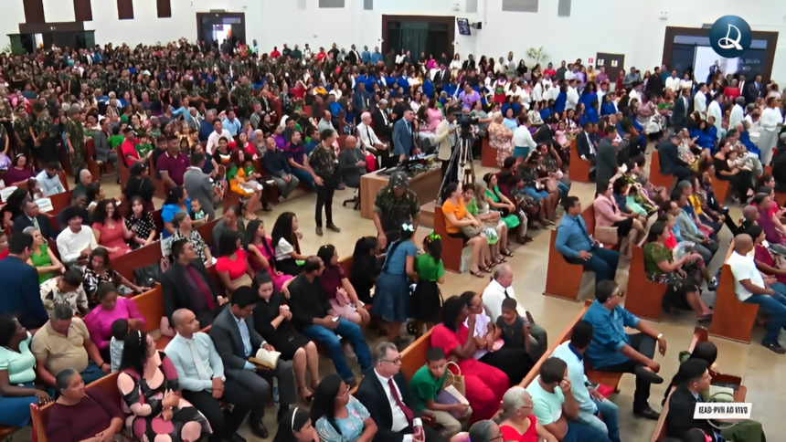 Cristiane Lopes marca presença no centésimo primeiro aniversário da Igreja Assembleia de Deus, em Rondônia