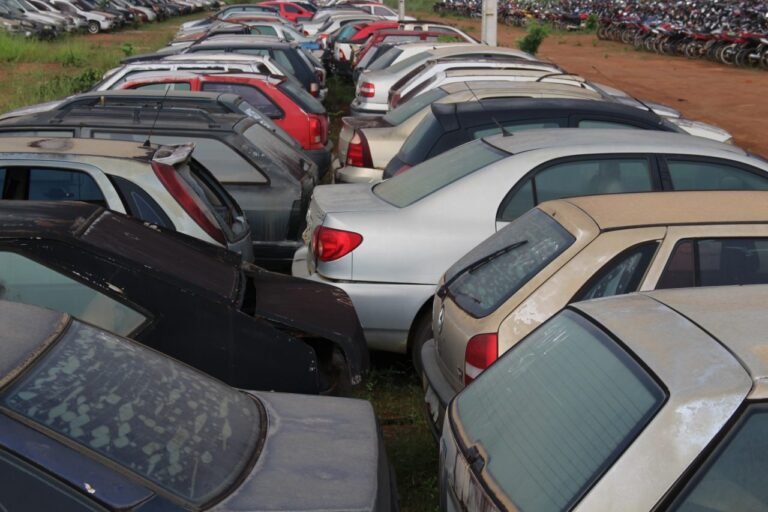 Últimas Notícias 4 Detran abre cadastros para leilão online de veículos conservados na capital