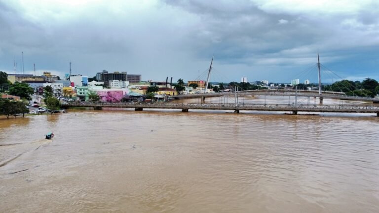 Últimas Notícias 7 URGENTE – Rio Acre sobe 6 centímetros em 3 horas durante chuva deste domingo