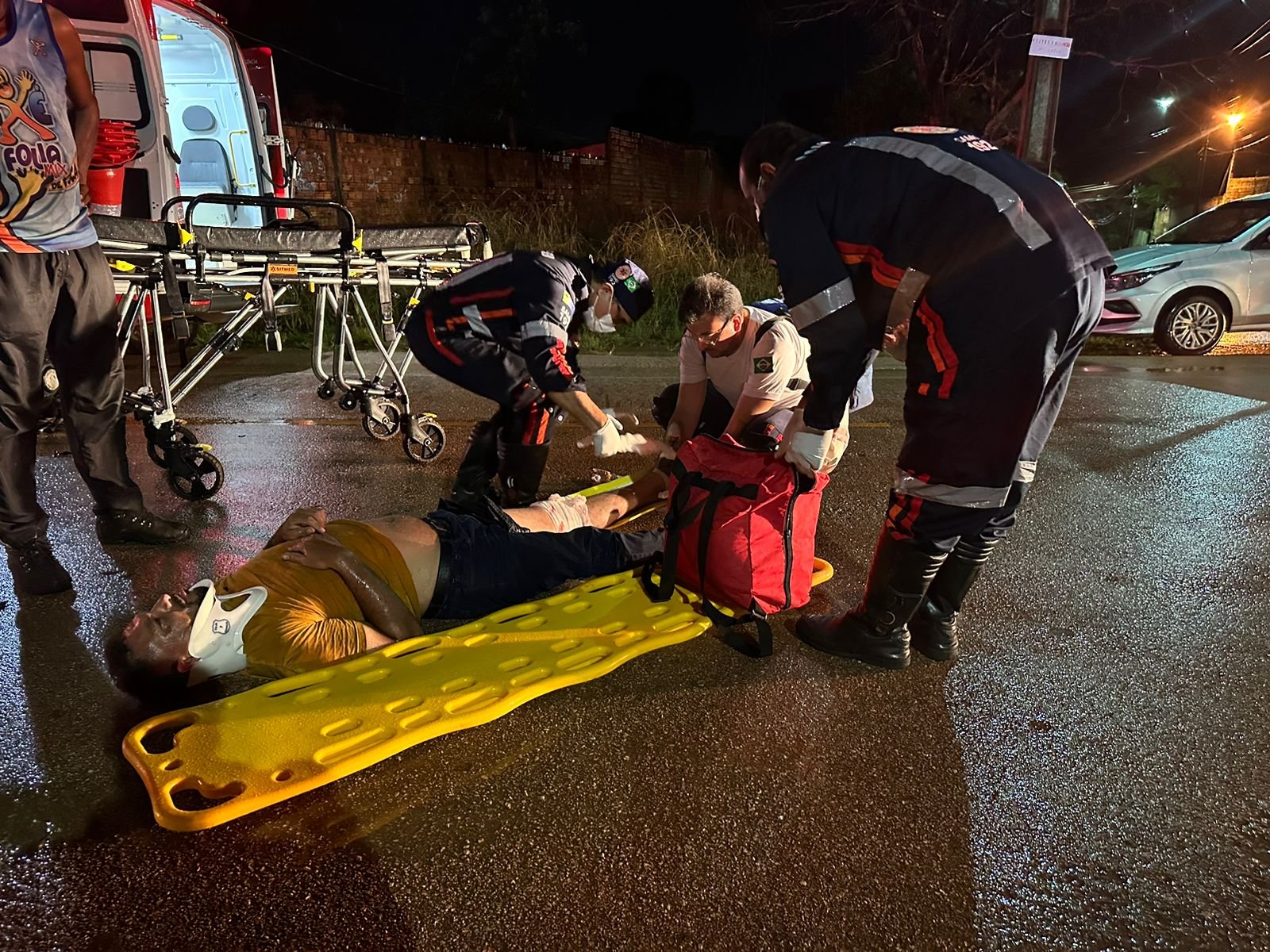 Acidente envolvendo três veículos resulta em vários feridos na zona Sul da capital