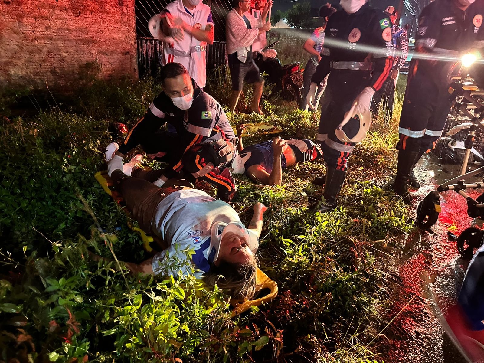 Acidente envolvendo três veículos resulta em vários feridos na zona Sul da capital