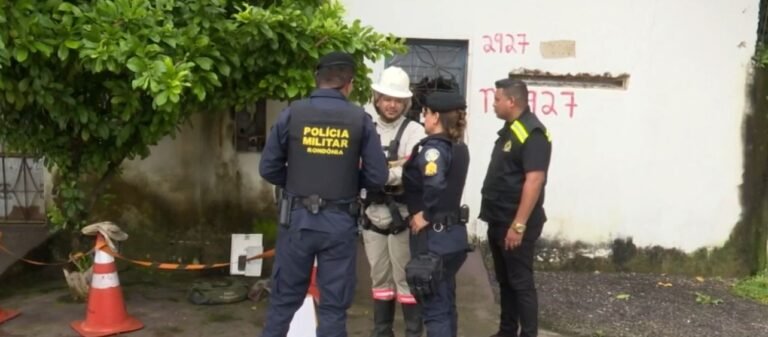 Últimas Notícias 6 Operação contra furto de fios e hidrômetros prende 3 e apreende 30 toneladas de material