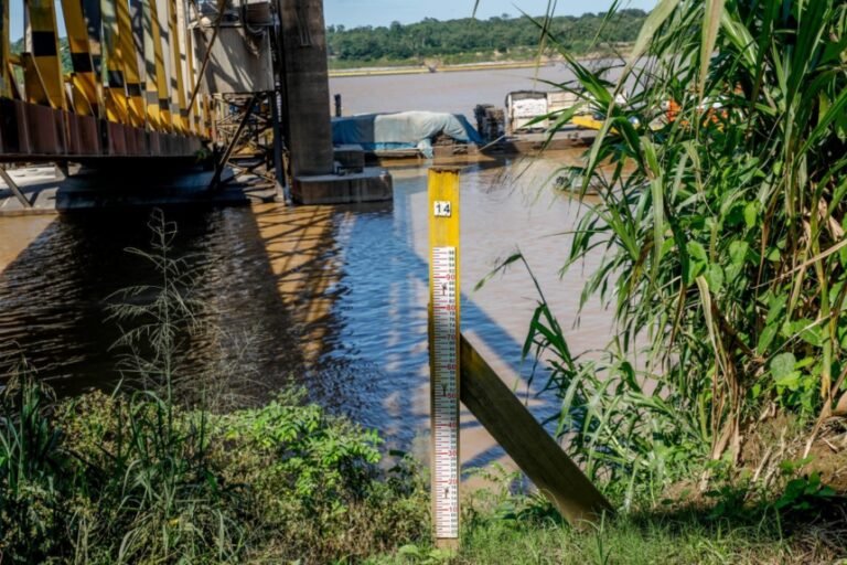 Rio Madeira mantém nível de normalidade e segue sendo monitorado pela Defesa Civil Estadual