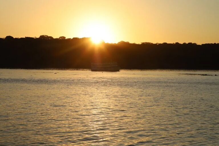 Nível do rio Madeira desce para 15,3 m e apresenta tendência de queda para os próximos dias, diz CPRM