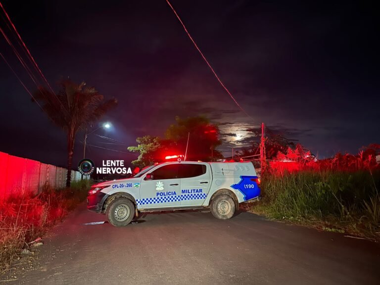 Homem é assassinado a facadas na zona leste da capital