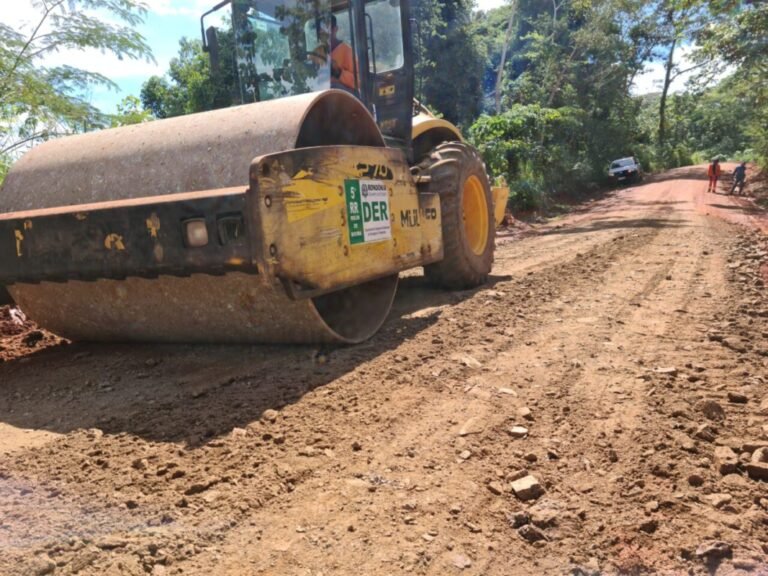 DER realiza recuperação da RO-135, entre Vila Marcão e Porto Rolim do Guaporé, em Alta Floresta D’Oeste