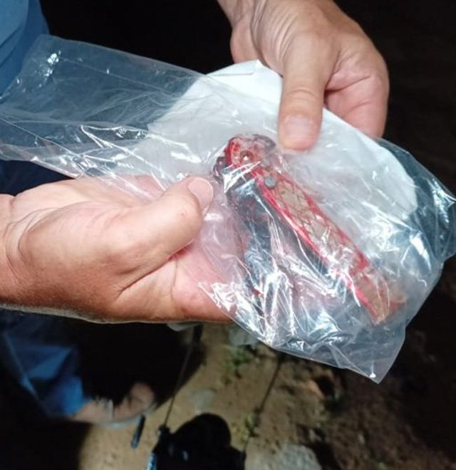 Adolescente mata vizinha com golpes de canivete na cabeça, em RO 1 Adolescente mata vizinha com golpes de canivete na cabeça, em RO