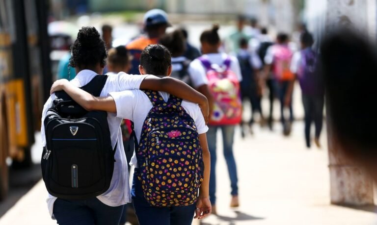 Últimas Notícias 10 Violência nas escolas: como falar com crianças e adolescentes