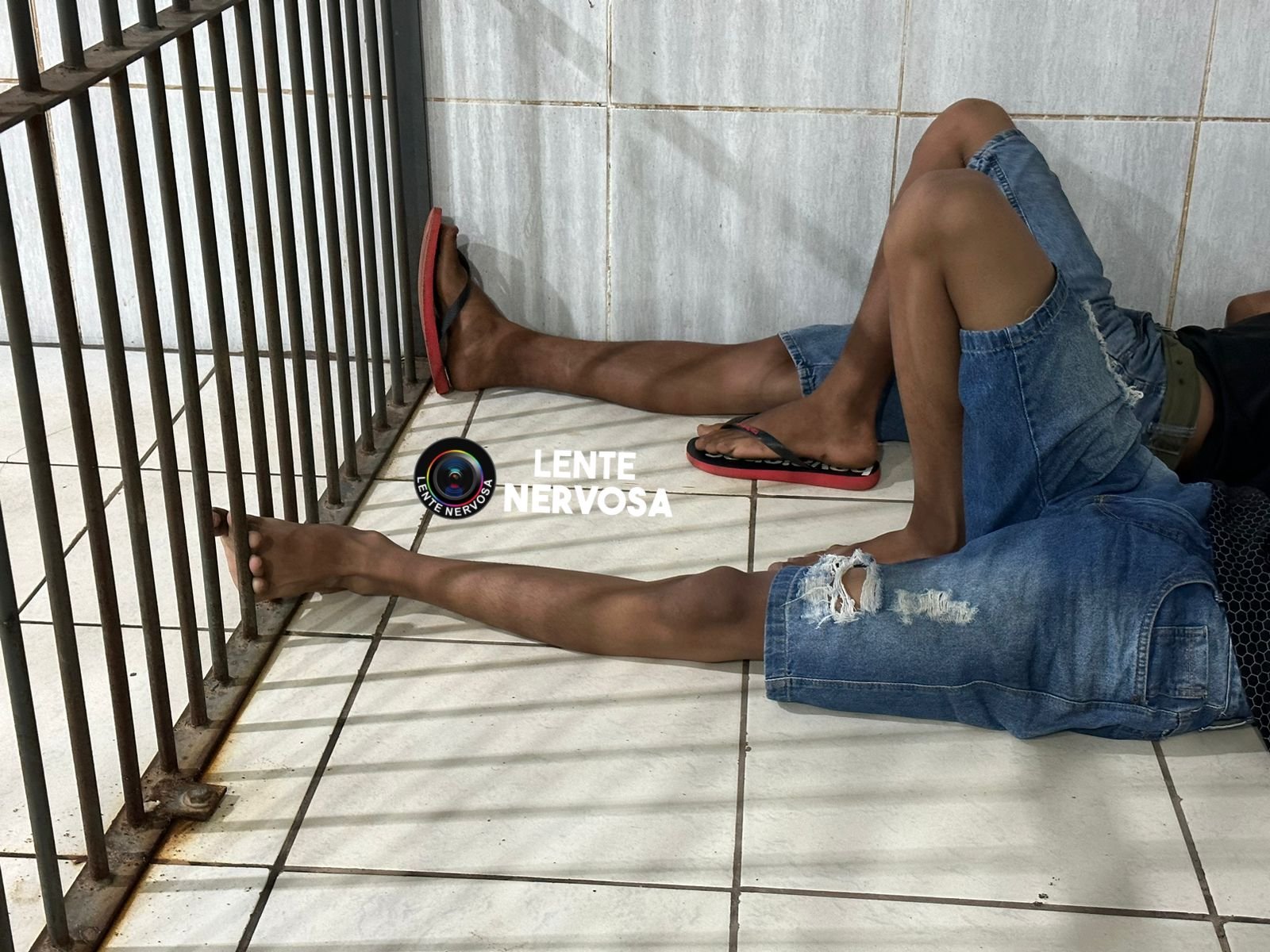 Policiais da Força Tática apreendem adolescentes e evitam roubos na zona leste