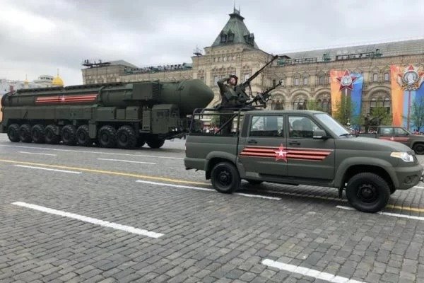 Rússia aumenta arsenal nuclear em meio à tensão no Leste Europeu
