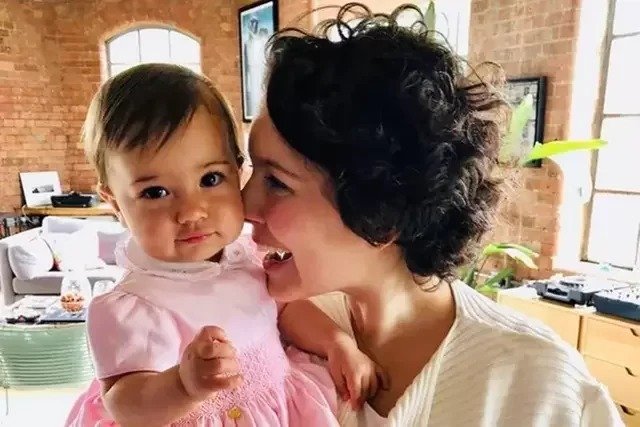 Filha de Cecília Malan para no hospital após sofrer dois acidentes